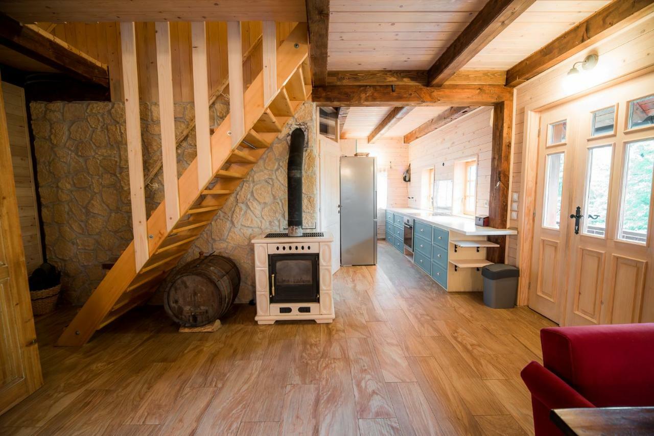 Sunny House With Sauna Bistrica ob Sotli ภายนอก รูปภาพ